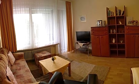 Apartment (2 Adults)