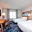 Fairfield Inn & Suites by Marriott Fair Oaks Farms