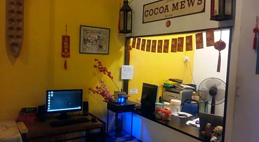 Cocoa Mews Cafe & Home