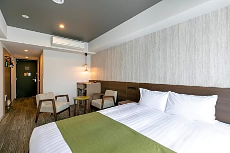Standard Triple Room - Non-Smoking