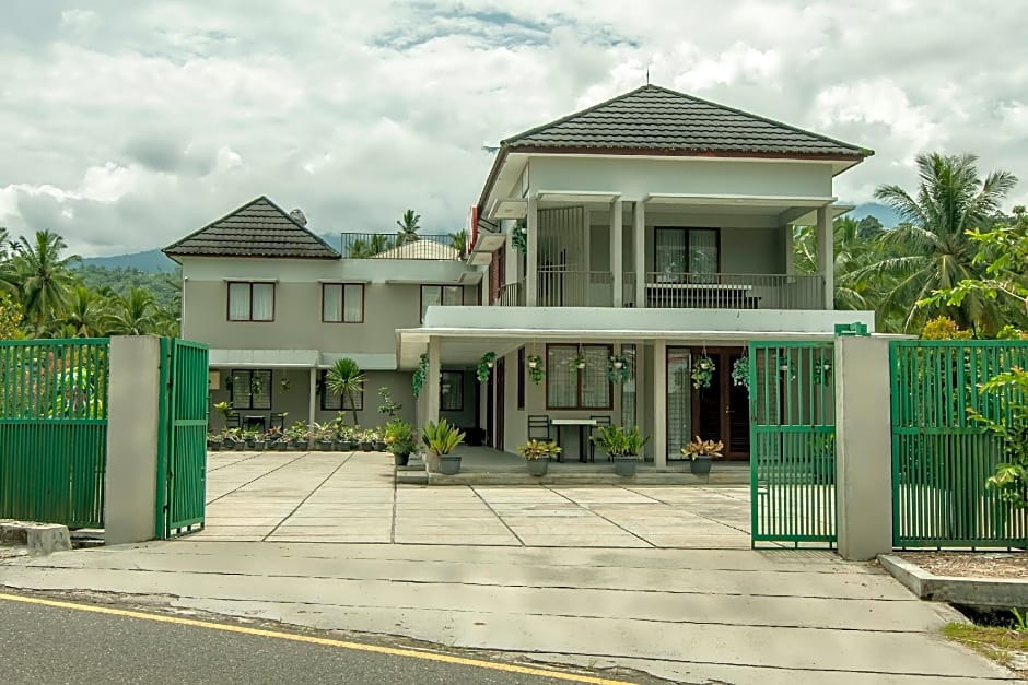 OYO 882 Puri Gevana Guest House