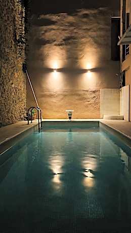 Art Suites Athens Hotel