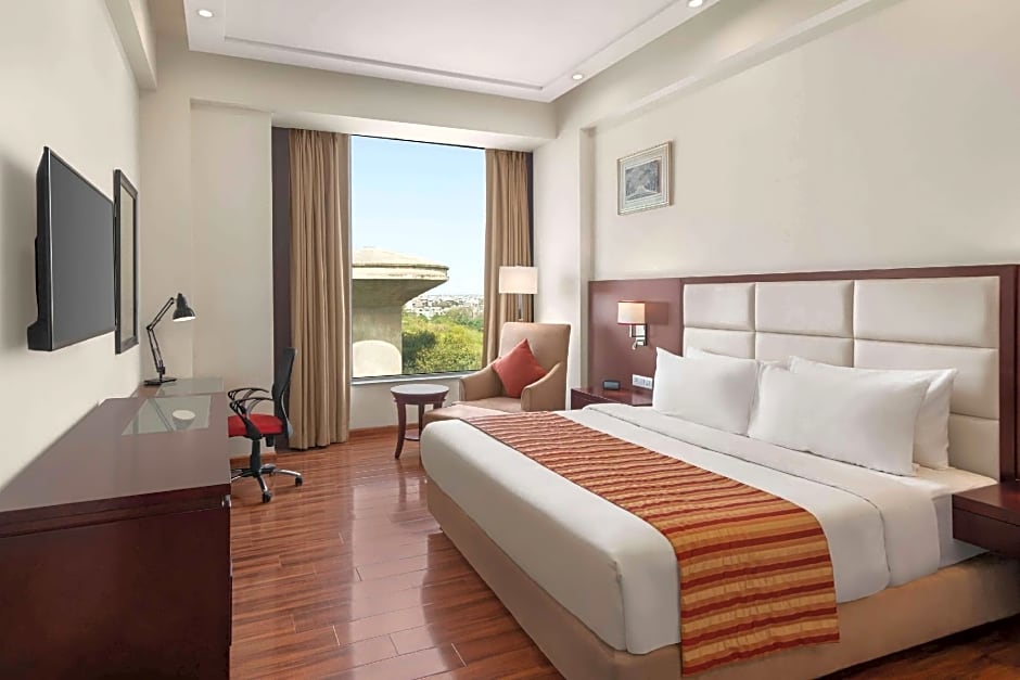 Ramada by Wyndham New Delhi Pitampura