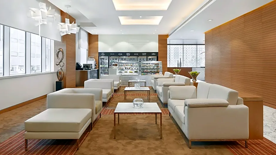 Hyatt Place Dubai Baniyas Square