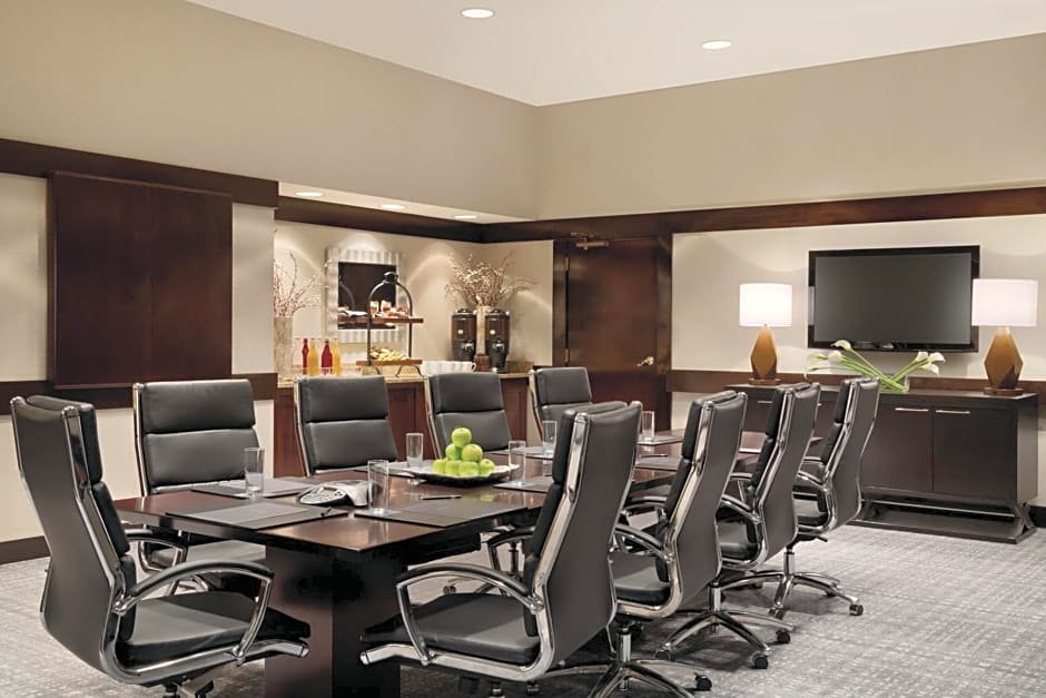 Hilton Greenville