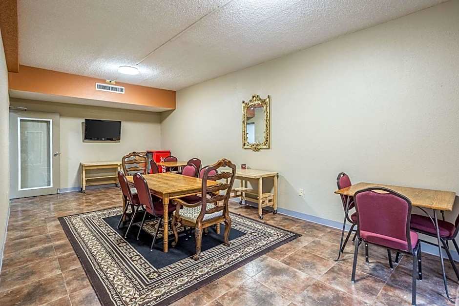 Quality Inn & Conference Center Heber Springs