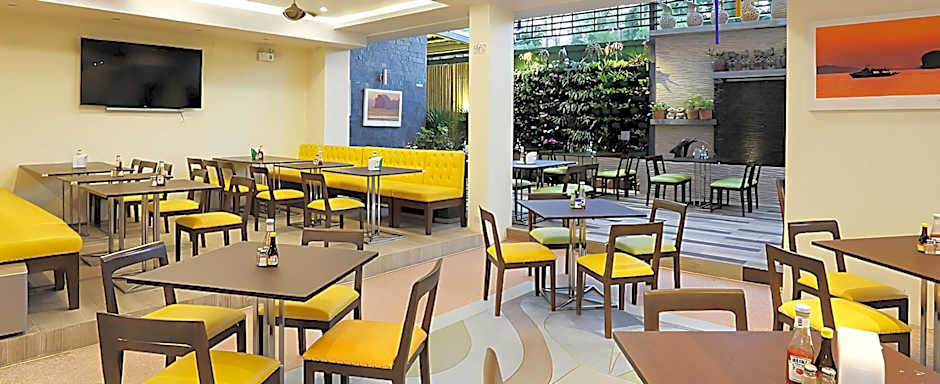 ON Hotel Phuket - SHA
