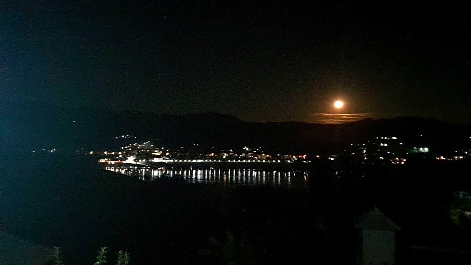 Chiang Khong Hill Resort