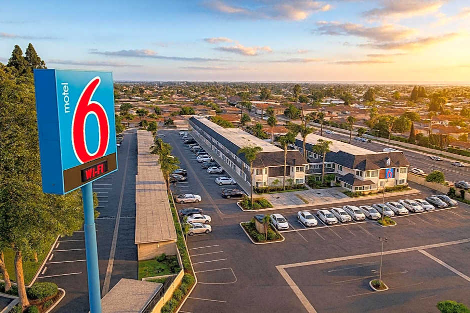 Motel 6-Westminster, CA - North