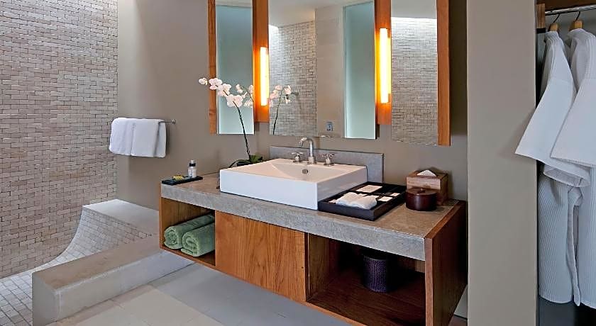 The Elysian Boutique Villa Hotel