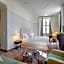 Gewandhaus Dresden, Autograph Collection by Marriott