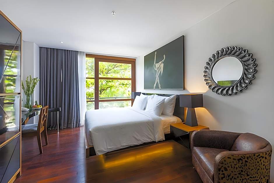 Imani Suites