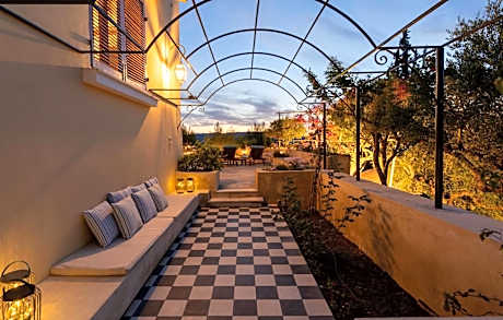 La Belle Villa - Family Retreat Magnificent View