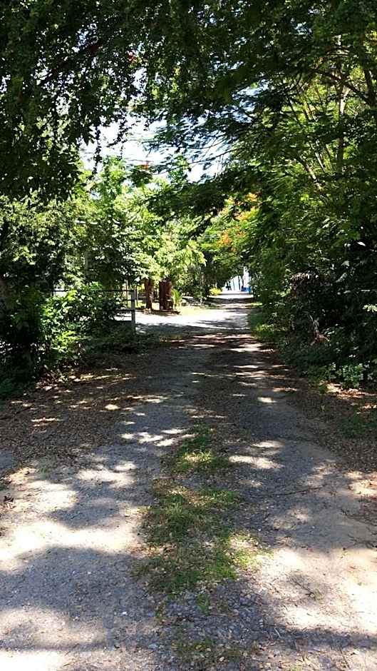 บ้านทะเลอิ่มเอม Bann Talay Im eimm