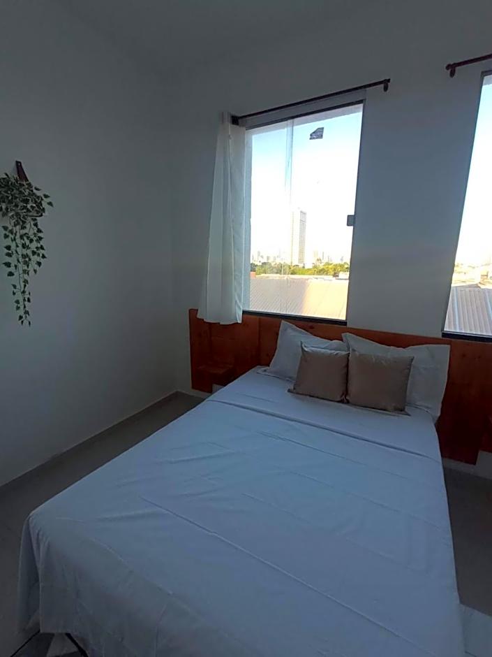 Central Palace Hotel