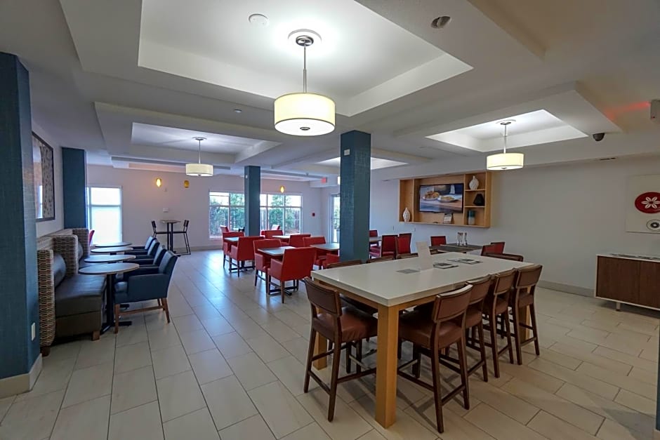 Holiday Inn Express Hotel & Suites Savannah Midtown, an IHG Hotel