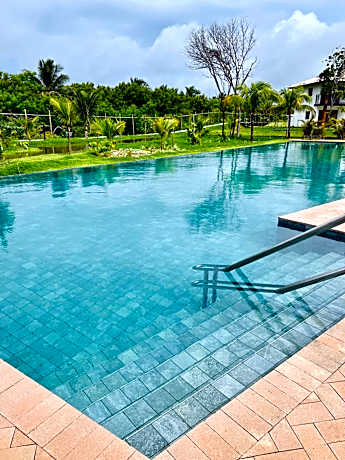 Village encanto - 2 quartos, luxo, térreo e lindo na Praia do Forte