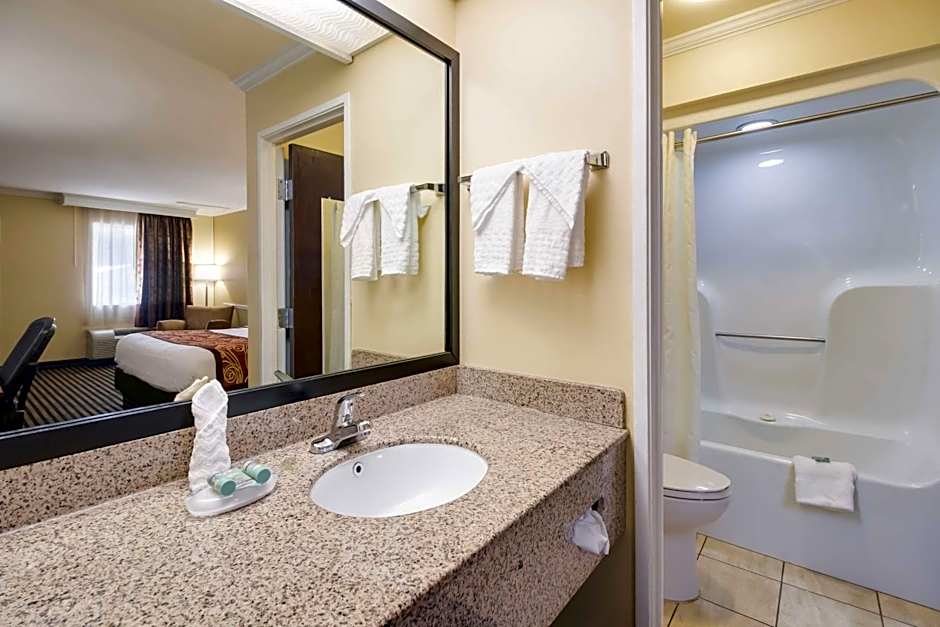 Best Western Mckenzie