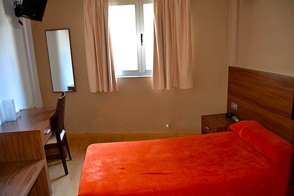 Hotel El Cruce Moraleda