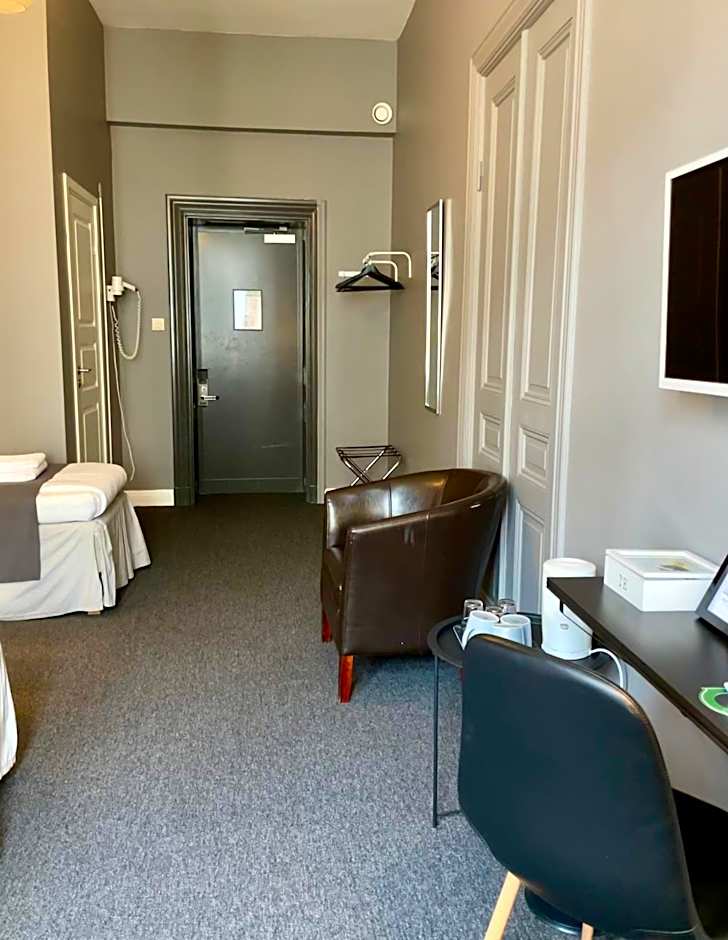 Unique Hotel