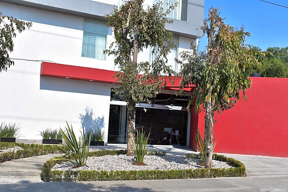 ESDUMA HK HOTEL Pachuca