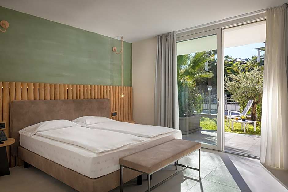 Aris Apartments & Sky Pool - Tonelli Hotels - Adult Friendly