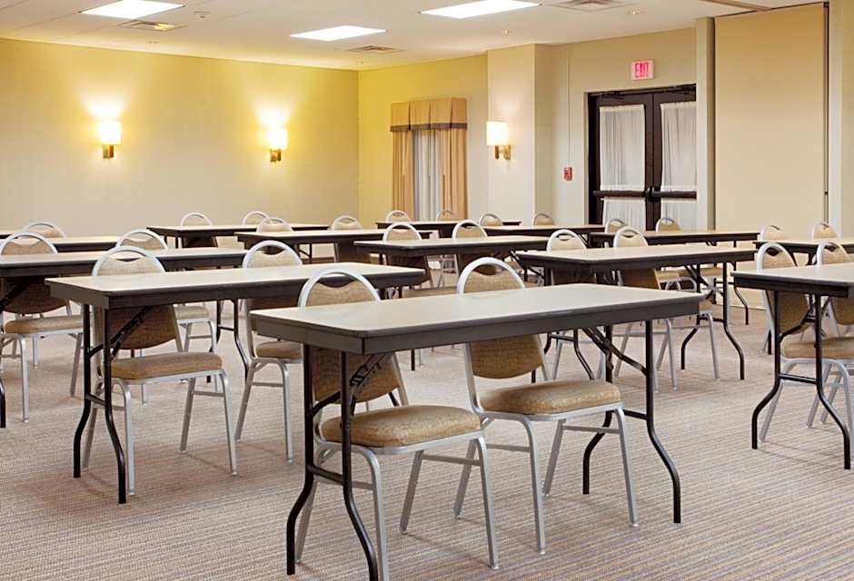 Holiday Inn Express Hotel & Suites Austell Powder Springs By IHG