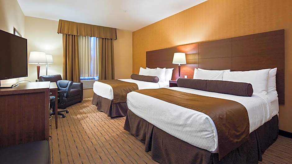 Best Western Plus Bathurst Hotel & Suites