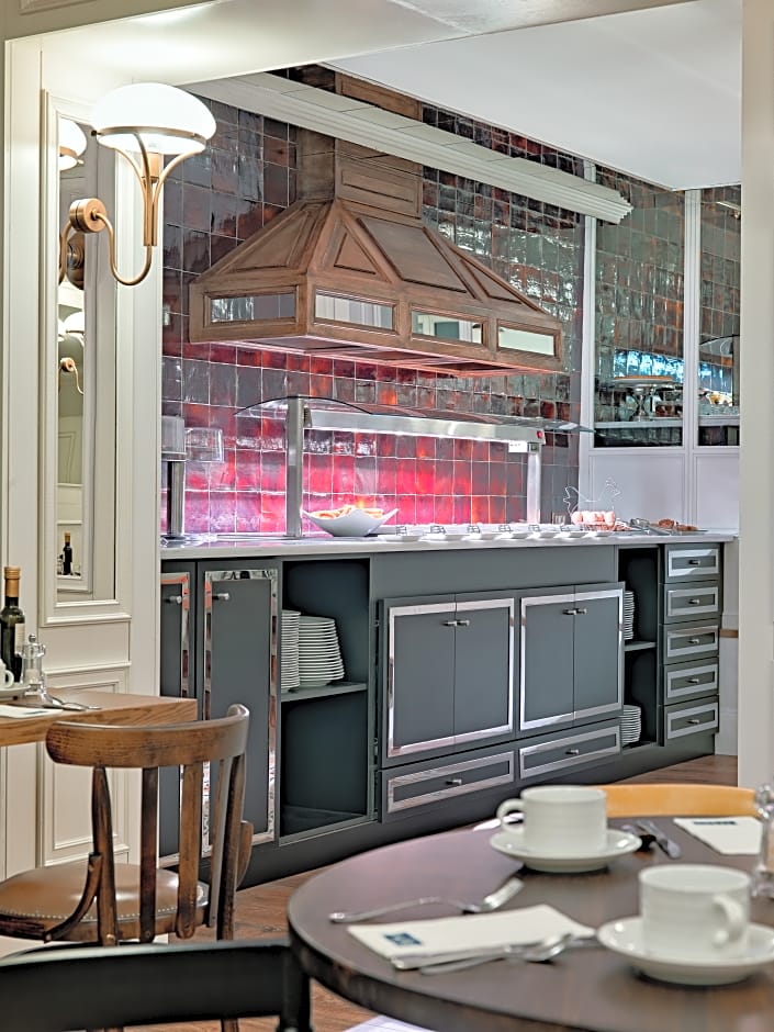 H10 Villa De La Reina