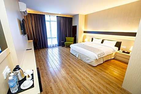 Deluxe Single Room