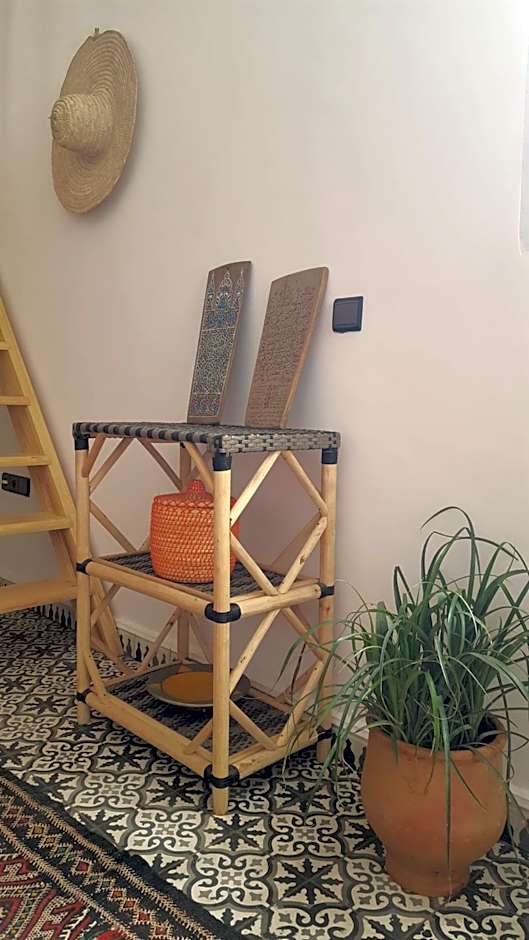 Art Riad Au Bord De La Mer