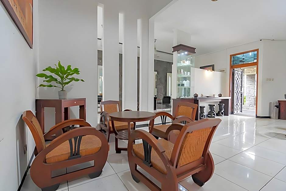 Imelda Residence Setrasari RedPartner