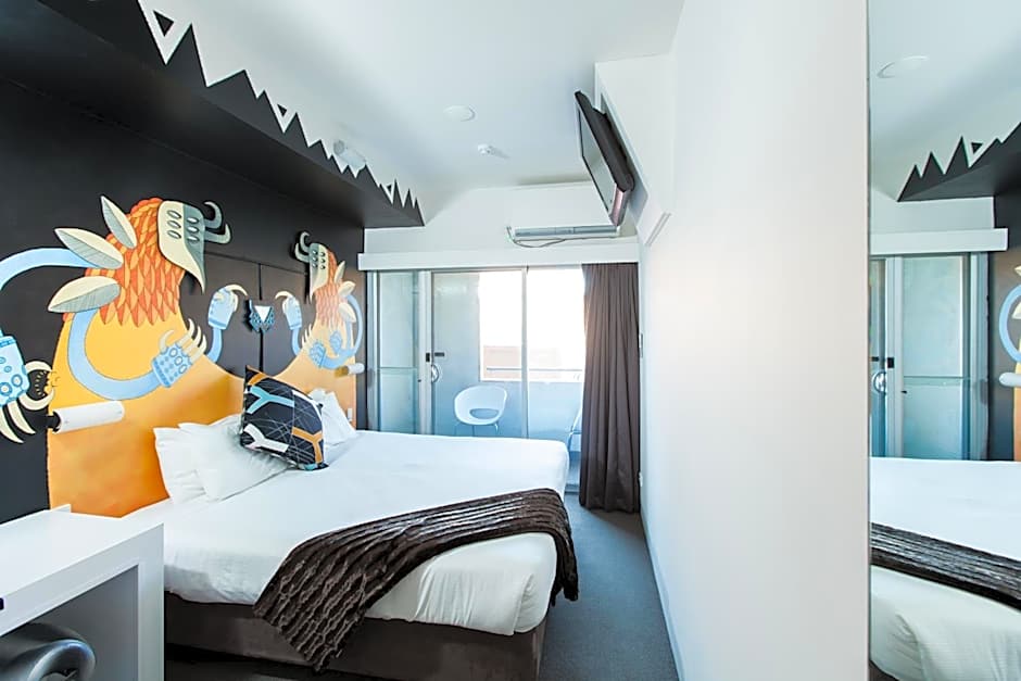 Majestic Minima Hotel