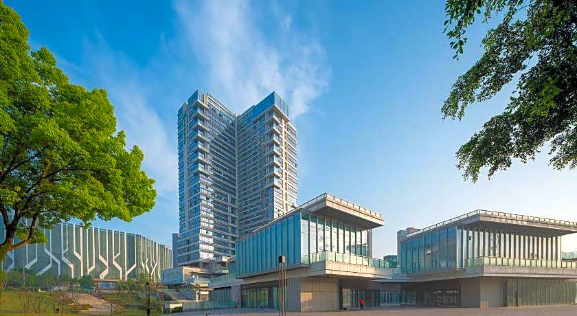 Holiday Inn Express Chongqing Caiyun Lake By IHG