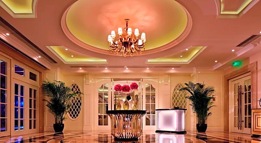 Sofitel Guangzhou Sunrich Hotel