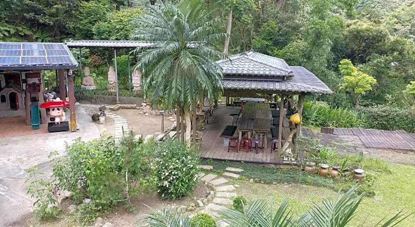 Taiwan Reishi Expert Bed and Breakfast