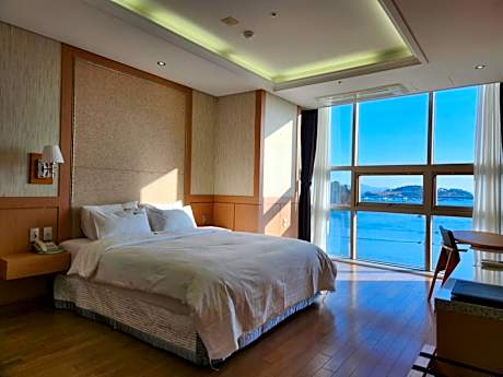Superior Double Room with Sea View