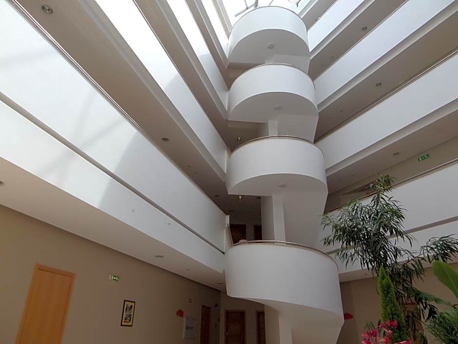 Alfagar Aparthotel