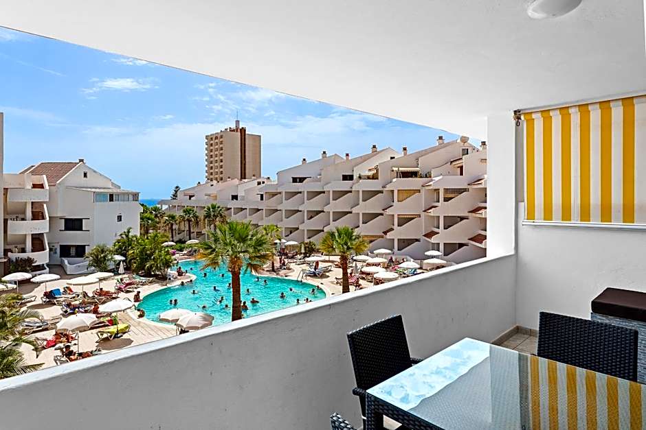 Paloma Beach Apartments