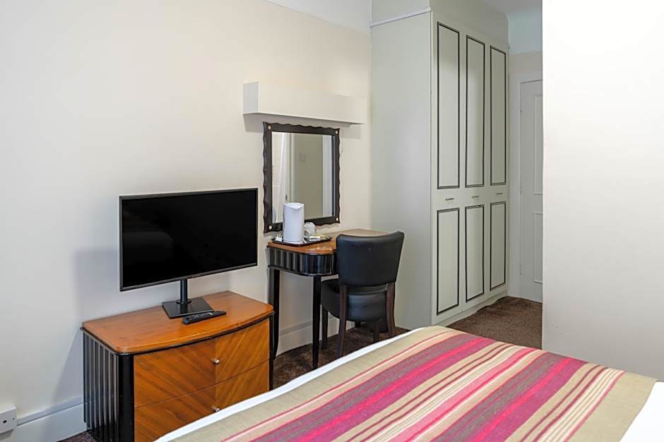 Heathlands Hotel