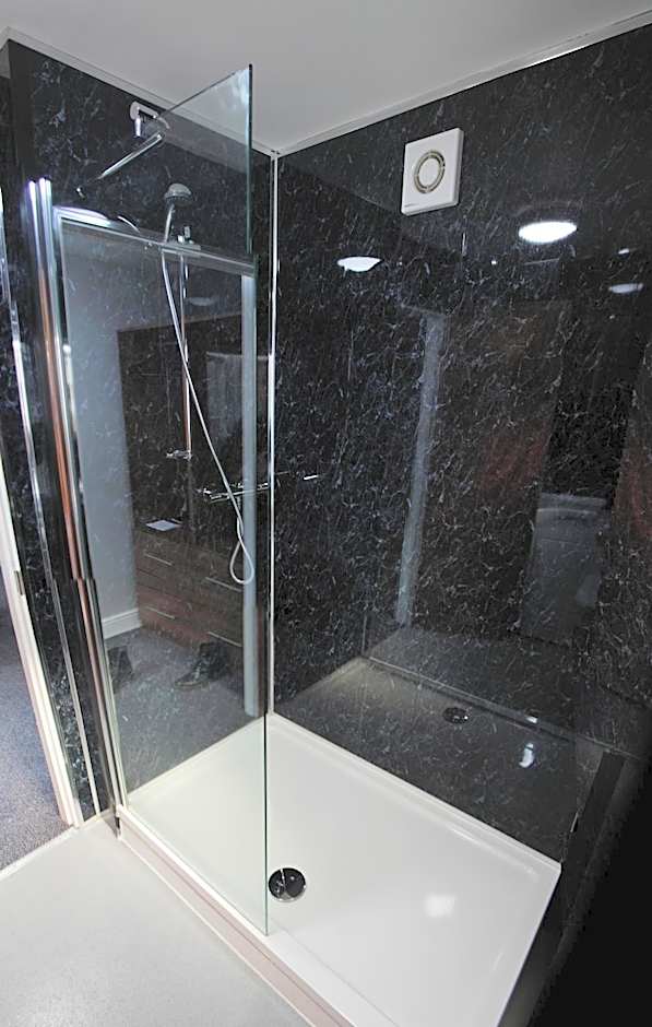 The Liverpool Inn Hotel