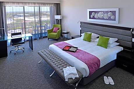 Executive King Room with Balcony