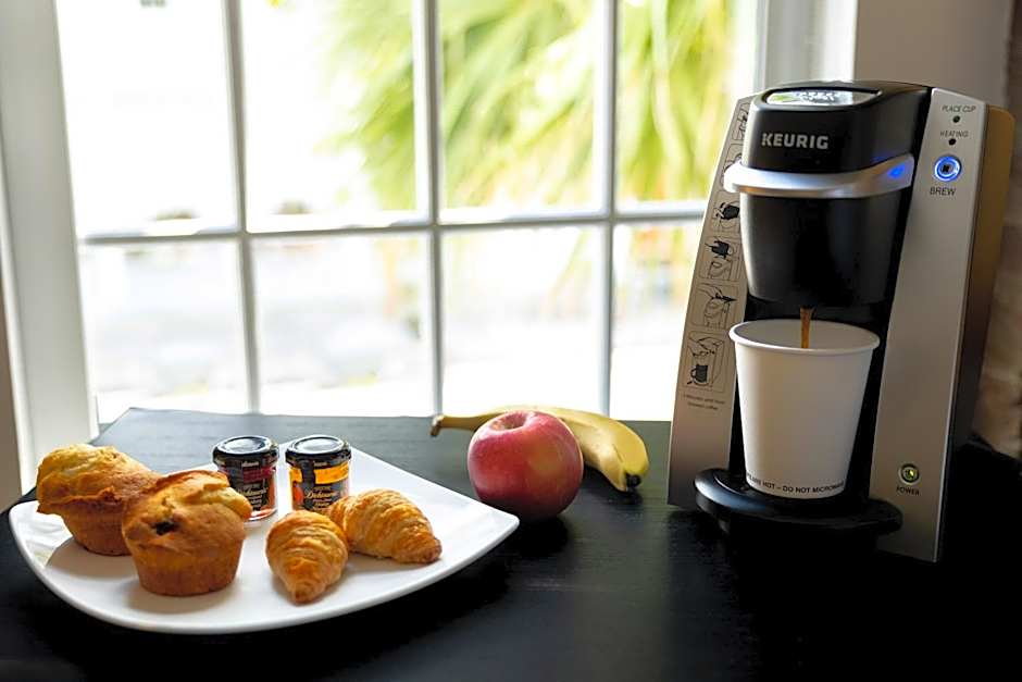 The Vendue, Downtown Art Hotel