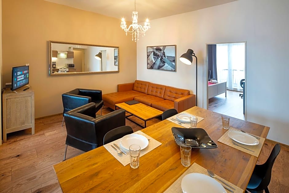 New Town - Apple Apartments