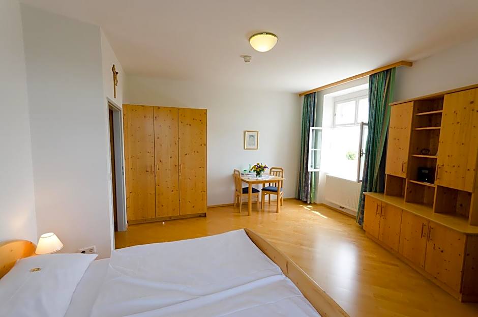 Schloss Gumpoldskirchen