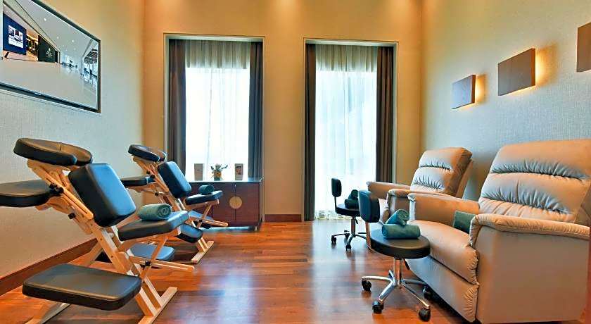 Bahrain Airport Hotel