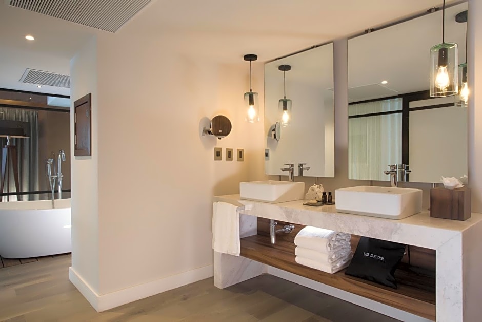 Hotel Indigo - Guadalajara Expo By IHG