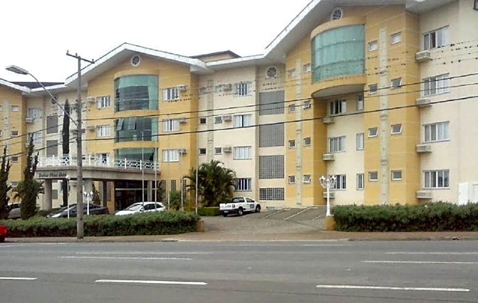Barbur Plaza Hotel