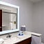 Holiday Inn Express And Suites Madison By IHG