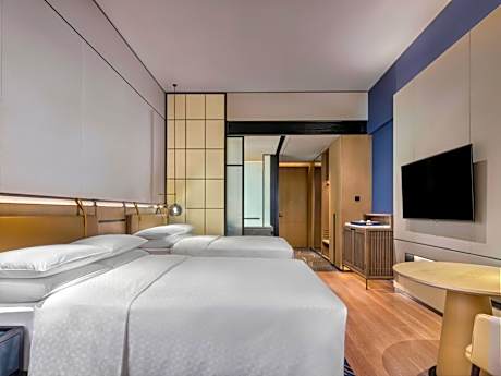 Classic Double Double Bed Room